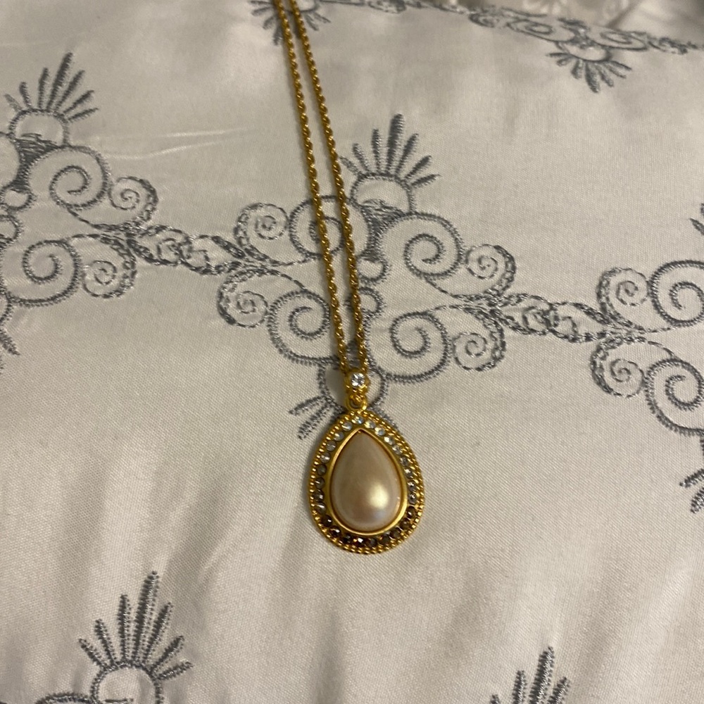 Brighton gold tone , pearl and rhinestone necklace